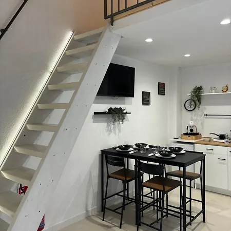 Lägenhet Dimora Ombraluce Bari